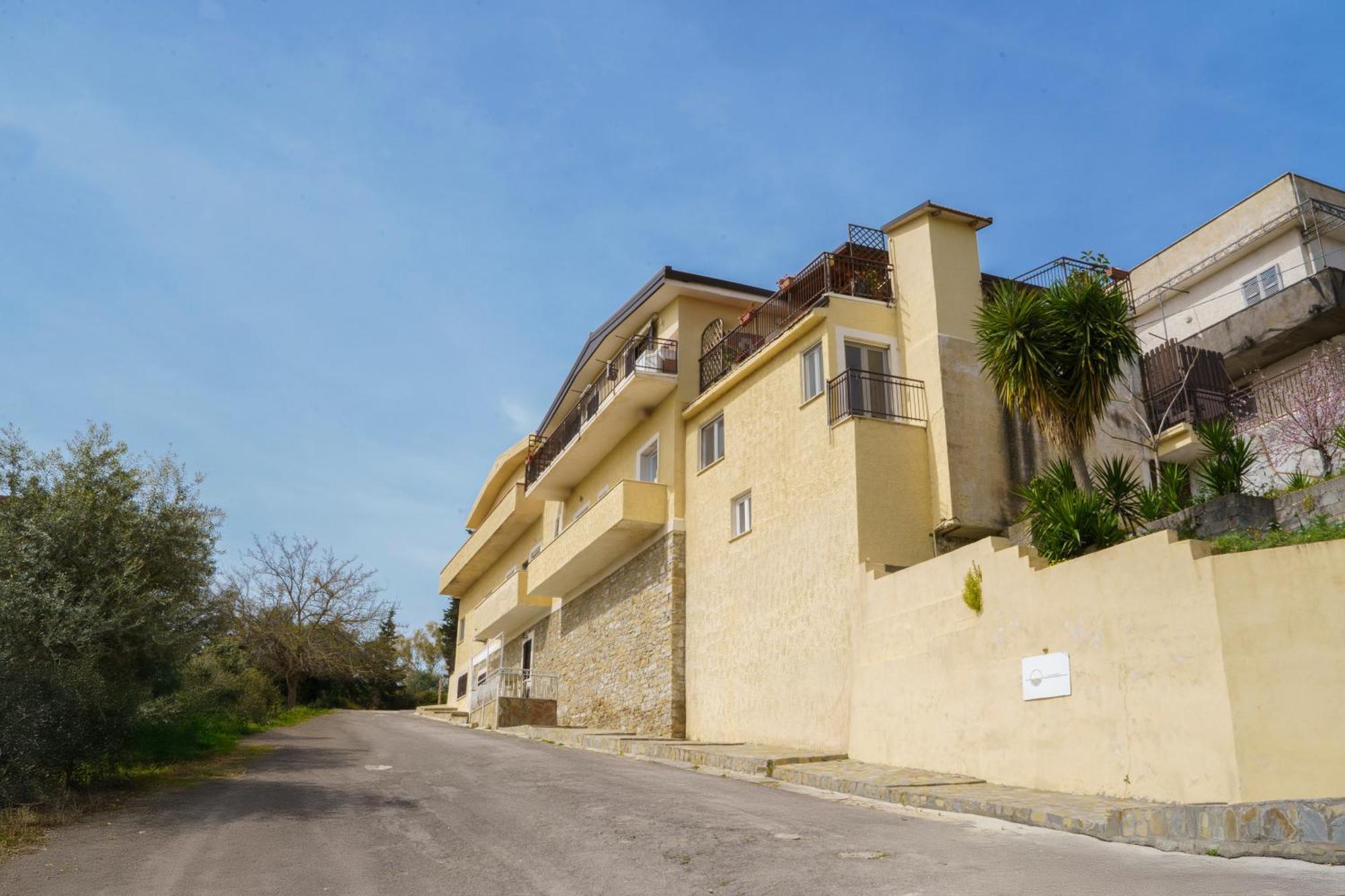 Aparthotel Il Panorama Housing Cilento Santa Maria di Castellabate Esterno foto